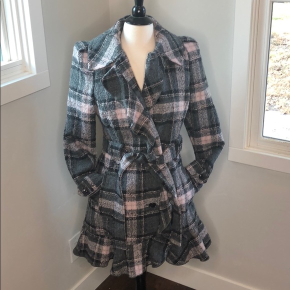 Jessica Simpson winter jacket